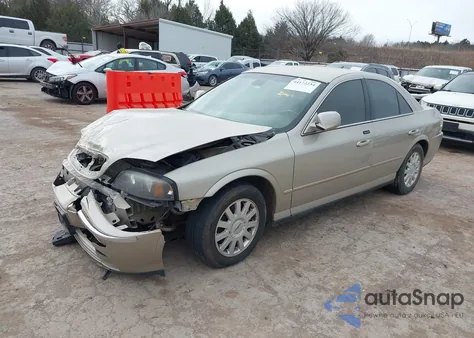 2004 Lincoln Ls V6 z USA, uszkodzony, nr VIN 1LNHM86S74Y630194